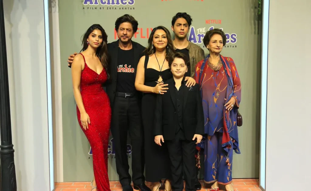 Gauri Khan Once Revealed How Shah Rukh Khan’s Kids Follow Both Hindu & Muslim Faiths – Here’s What Aryan Khan Says About His Religion 106 Shah Rukh Khan with wife Gauri Khan and their children Aryan, Suhana, and AbRam