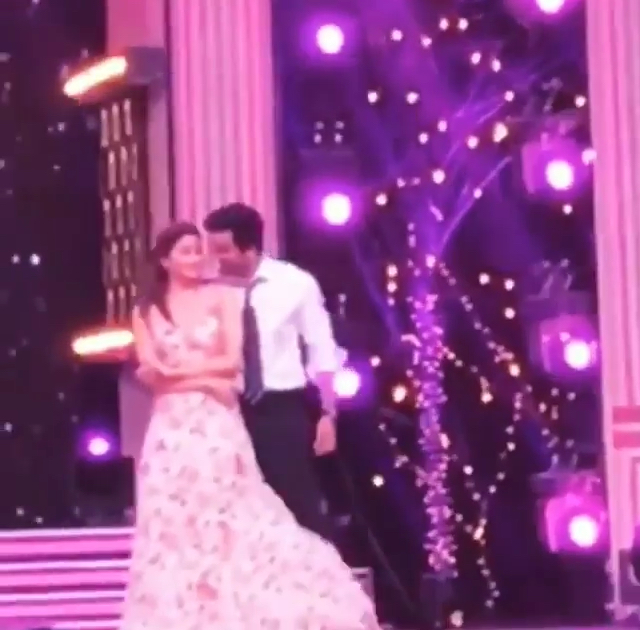 Ranbir Kapoor Reveals He Has a Secret Instagram Account — But No Followers! 114 Ranbir Kapoor and Alia Bhatt dancing